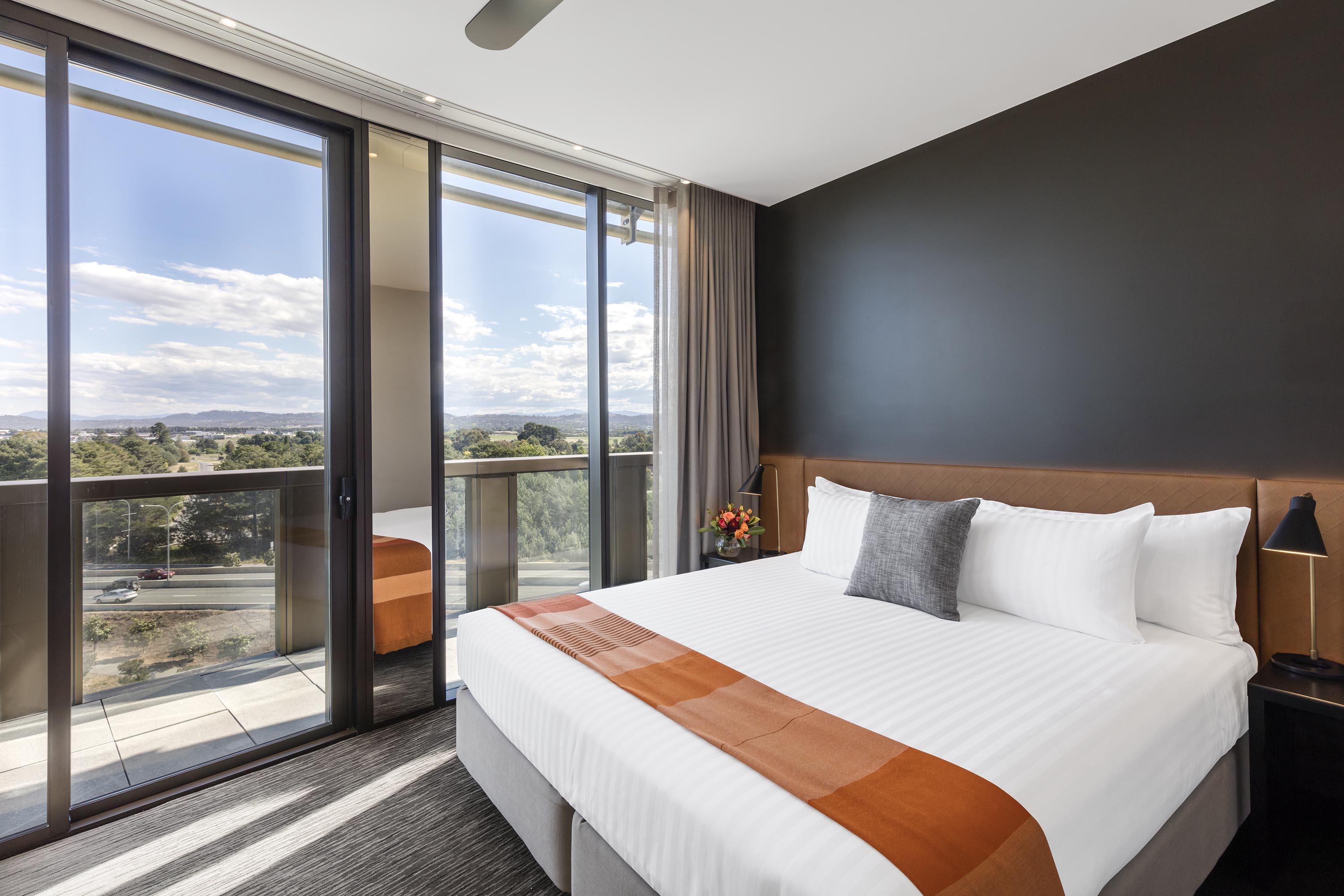 Vibe Hotel Canberra Exteriör bild